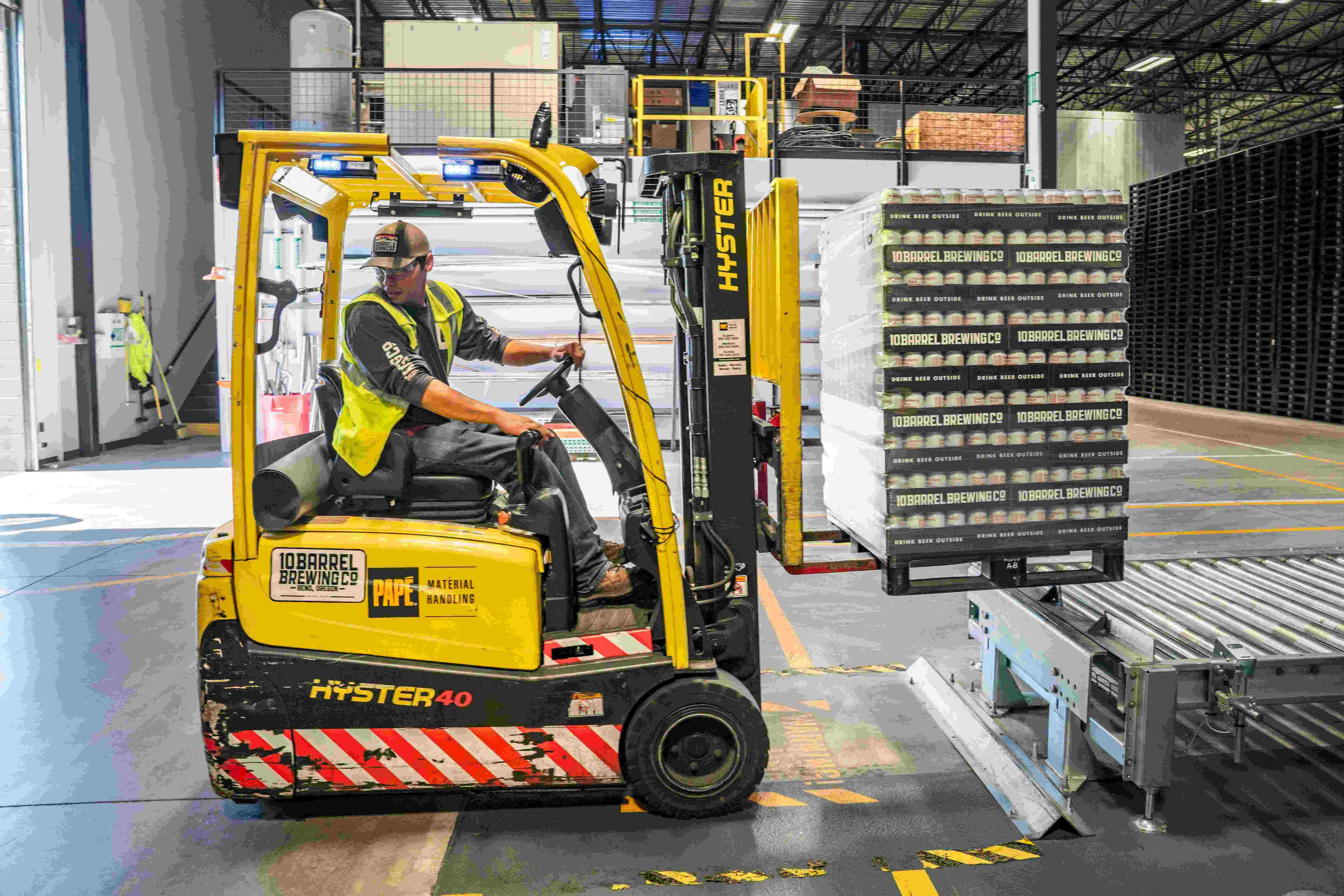 Manufacturing & Logistics